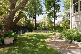 110 Golden Bear Dr, Austin, TX 78738 - Photo 28