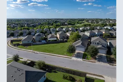 326 Pearl Way, Buda, TX 78610 - Photo 28