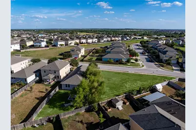 326 Pearl Way, Buda, TX 78610 - Photo 30