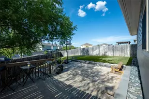 326 Pearl Wy, Buda, TX 78610 - Photo 22