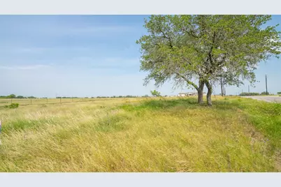 300 Altidore Avenue, Dale, TX 78616 - Photo 4