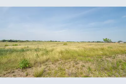 300 Altidore Avenue, Dale, TX 78616 - Photo 8