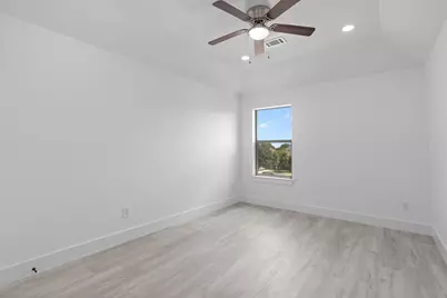 480 Monahans Drive, Georgetown, TX 78628 - Photo 32