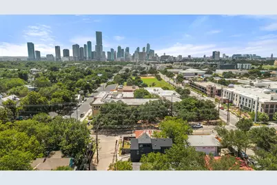 2202 Santa Rita Street, Austin, TX 78702 - Photo 2