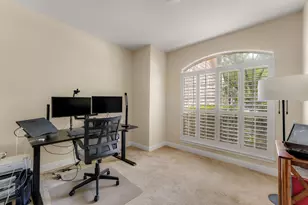 1821 Village Oak Ct, Austin, TX 78704 - Photo 12