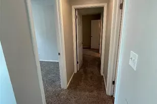 8810 Springmail Cir, Austin, TX 78729 - Photo 14