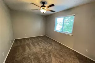 8810 Springmail Cir, Austin, TX 78729 - Photo 20