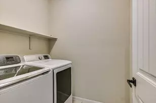 2027 Langdale Ln, Austin, TX 78754 - Photo 14
