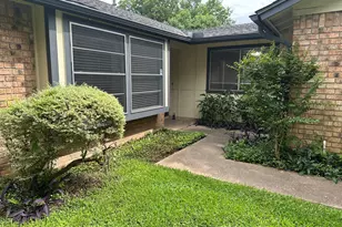 9217 Singing Quail Dr, Austin, TX 78758 - Photo 2