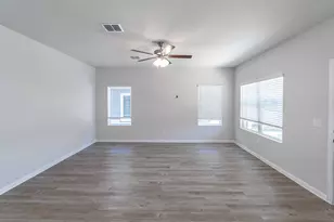 372 Kenai Dr, Kyle, TX 78640 - Photo 6