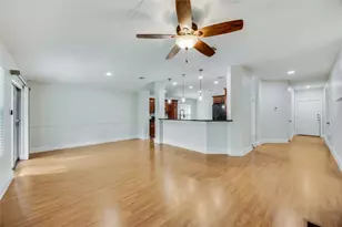 1207 Hughmont Dr, Pflugerville, TX 78660 - Photo 2