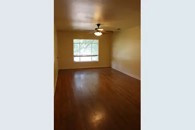 301 E 34th Street #105, Austin, TX 78705 - Photo 14
