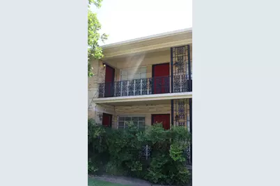 301 E 34th Street #105, Austin, TX 78705 - Photo 4