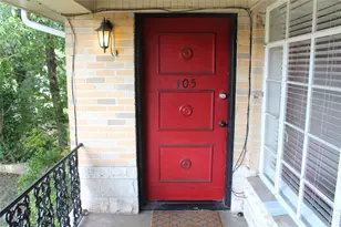 301 E 34th St, Austin, TX 78705 - Photo 8