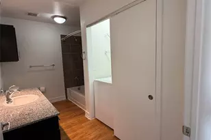 1401 S Flores St, San Antonio, TX 78204 - Photo 12