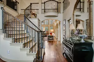 5821 Kempson Dr, Austin, TX 78735 - Photo 2