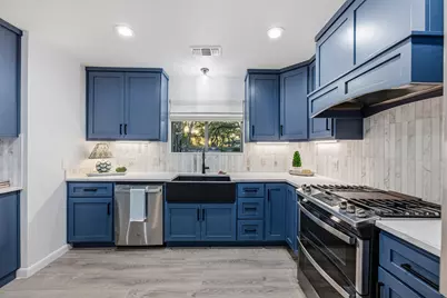 11803 Jess Drive, Austin, TX 78737 - Photo 12