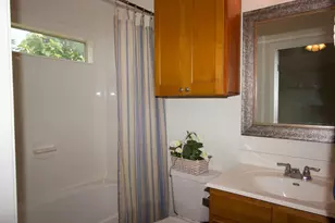 7304 S Glenn St, Austin, TX 78744 - Photo 14