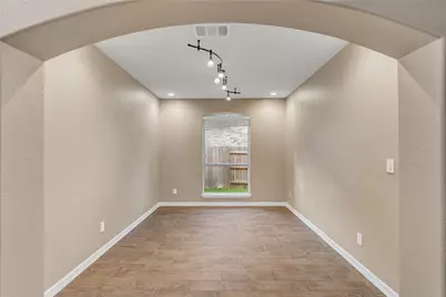 4204 Fairmeadow Drive, Round Rock, TX 78665 - Photo 12