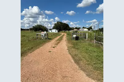 2477 State Highway 159, La Grange, TX 78945 - Photo 34