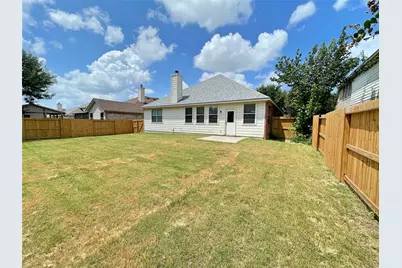 2059 Carlisle Castle Drive, New Braunfels, TX 78130 - Photo 34