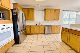 2059 Carlisle Castle Dr, New Braunfels, TX 78130 - Photo 4