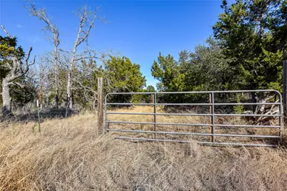 430 County Road 220, Florence, TX 76527 - Photo 4
