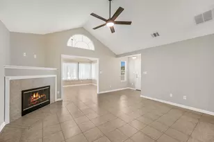 30 Wildwood Dr, Georgetown, TX 78633 - Photo 6