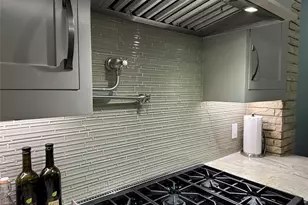 2753 Springwood Ln, Georgetown, TX 78628 - Photo 10