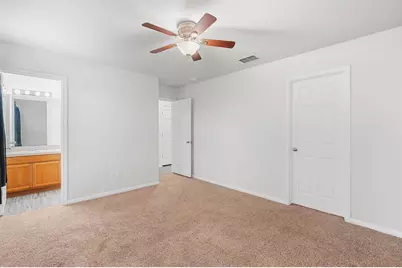 407 E Pietzsch Street, Bartlett, TX 76511 - Photo 38