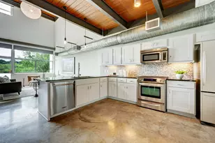 2205 N Lamar Blvd, Austin, TX 78705 - Photo 6