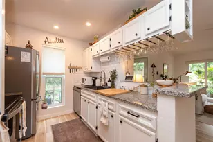 1601 Faro Dr, Austin, TX 78741 - Photo 20