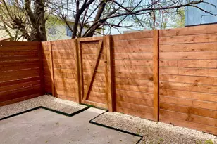 1913 Hearthstone Dr, Austin, TX 78757 - Photo 10