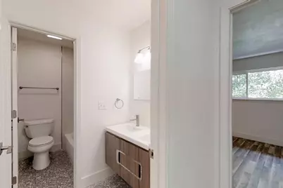 1913 Hearthstone Drive #D, Austin, TX 78757 - Photo 8