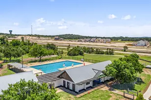 242 Crater Lk Dr, Dripping Springs, TX 78620 - Photo 24