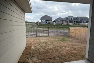 242 Crater Lk Dr, Dripping Springs, TX 78620 - Photo 18