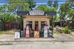 242 Crater Lk Dr, Dripping Springs, TX 78620 - Photo 28