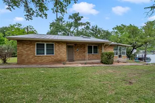 817 Co Rd 126, Kingsland, TX 78639 - Photo 2