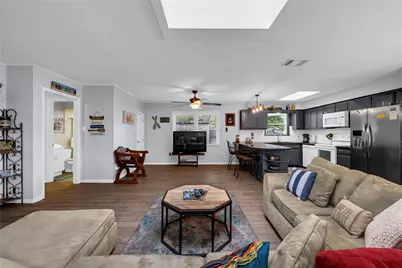 817 County Road 126, Kingsland, TX 78639 - Photo 14