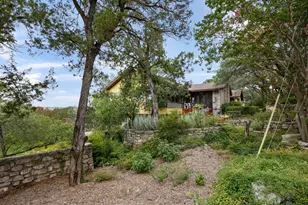468 Spiller Ln, West Lake Hills, TX 78746 - Photo 6