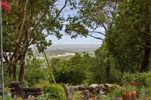 468 Spiller Ln, West Lake Hills, TX 78746 - Photo 8
