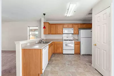 280 Strawn, Kyle, TX 78640 - Photo 8