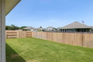 112 Mathew St, Bertram, TX 78605 - Photo 26