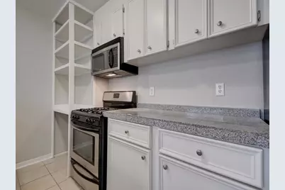 304 E 33rd Street #26, Austin, TX 78705 - Photo 12