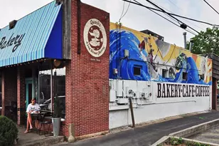 304 E 33rd St, Austin, TX 78705 - Photo 8