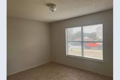 1127 Stone Arch, New Braunfels, TX 78130 - Photo 4