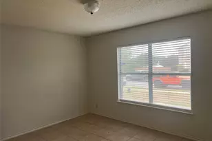 1127 Stone Arch, New Braunfels, TX 78130 - Photo 4