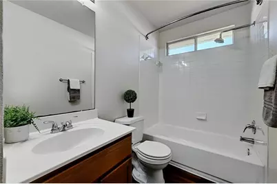 317 McCoy Lane, Hutto, TX 78634 - Photo 18