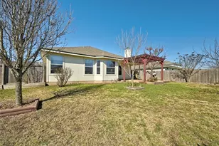 317 McCoy Ln, Hutto, TX 78634 - Photo 24