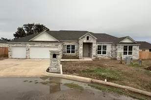 406 Hogans Pl Pl, Meadowlakes, TX 78654 - Photo 2